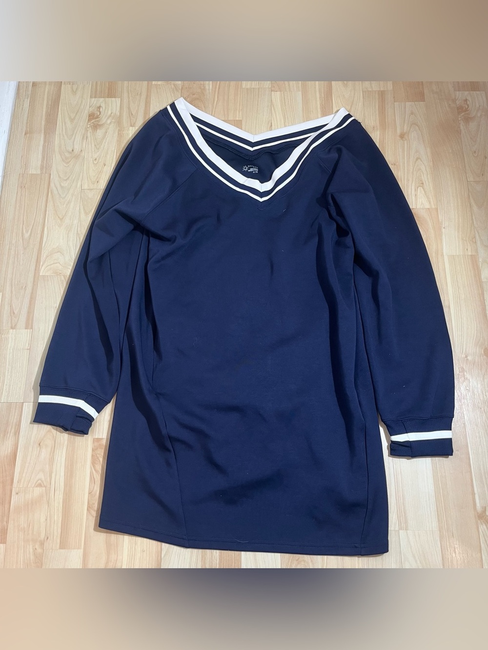 Offline by Aerie navy V-neck mini dress featuring white striped trim NWT XL
